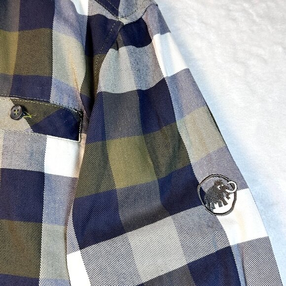Mammut Men’s Plaid Button-Up Shirt Blue Green White Size S Flannel Hiker Wear - Picture 8 of 9
